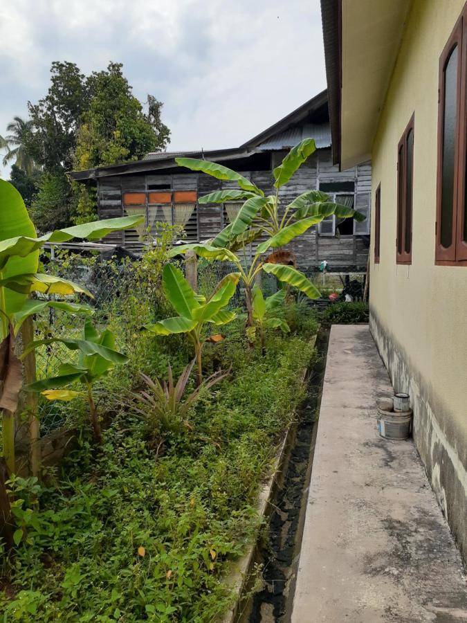 Homestay Idaman Di Kuala Terengganu Dengan 2 Bilik Aircond - Harga Utk 1 Rumah Buitenkant foto