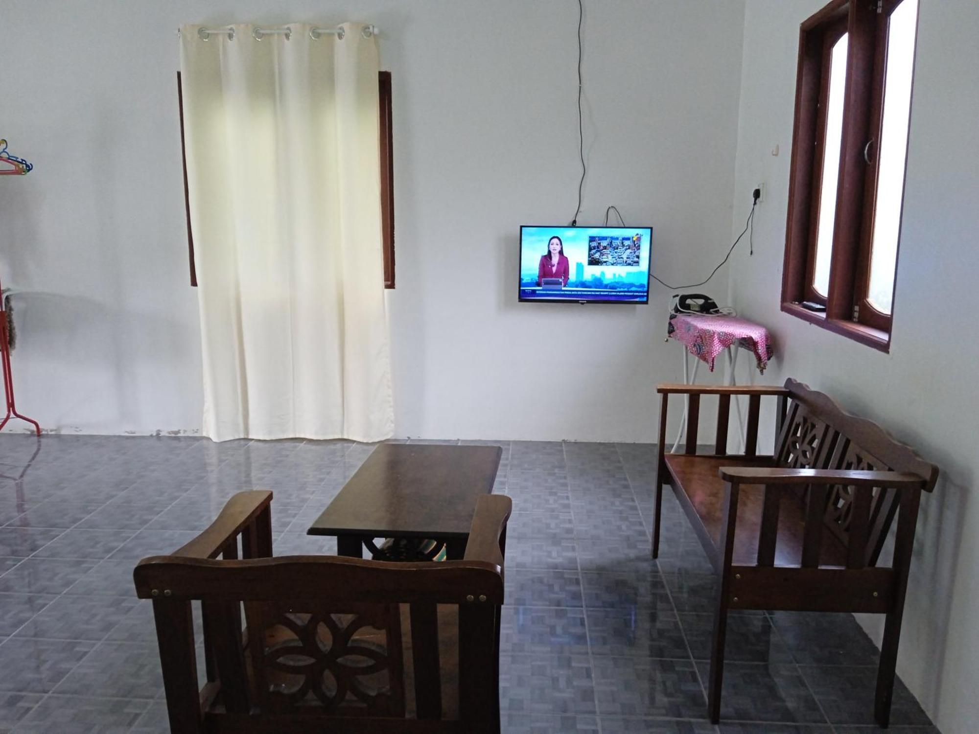 Homestay Idaman Di Kuala Terengganu Dengan 2 Bilik Aircond - Harga Utk 1 Rumah Buitenkant foto